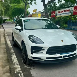 Porsche Macan 2.0 2021